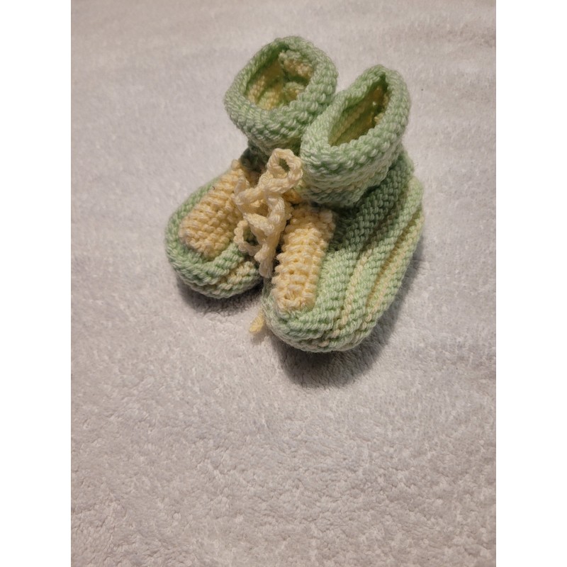 Vihreät tossut 0 - 6kk ikäiselle