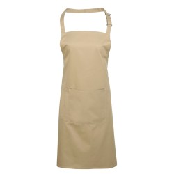 Taskullinen essu tekstibrodeerauksella